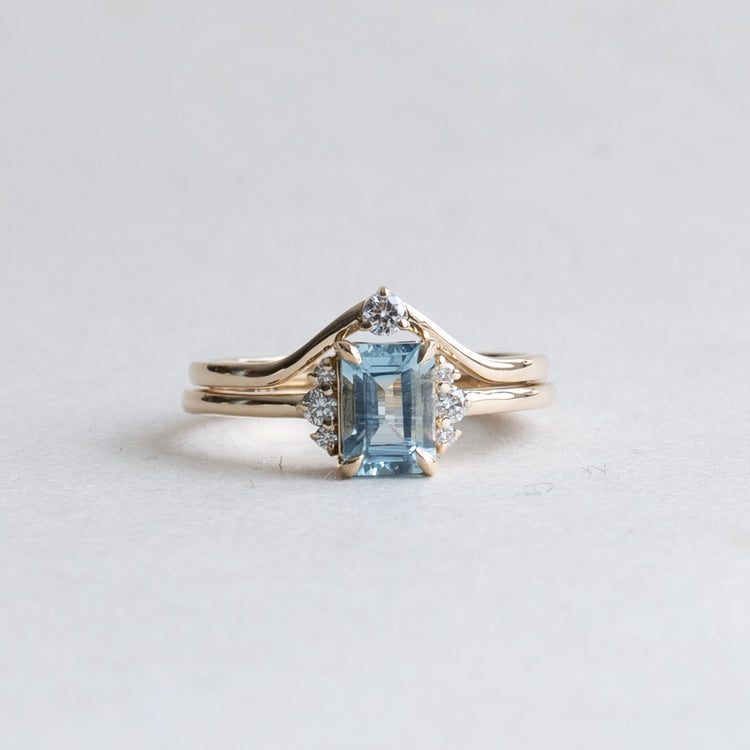 14K Aquamarine Diamond Ring