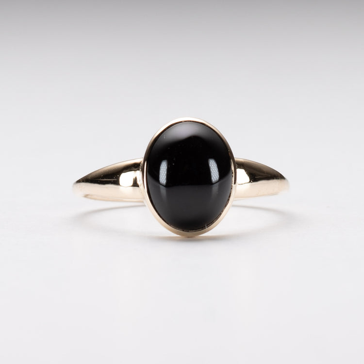14K Gold Oval Black Onyx Ring