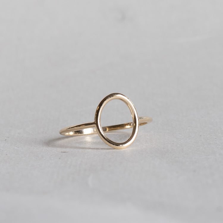 14K Yellow Gold Open Oval Ring