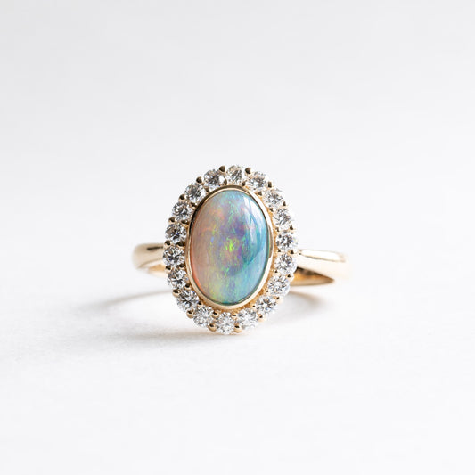 18K 1.66 Carat Australian Opal Ring