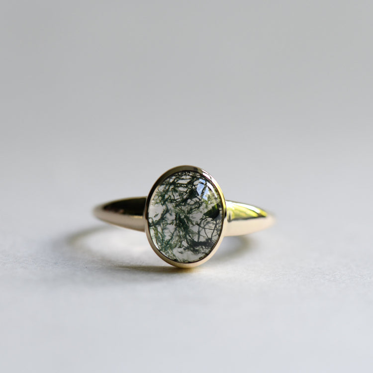 14K Moss Agate Oval Ring