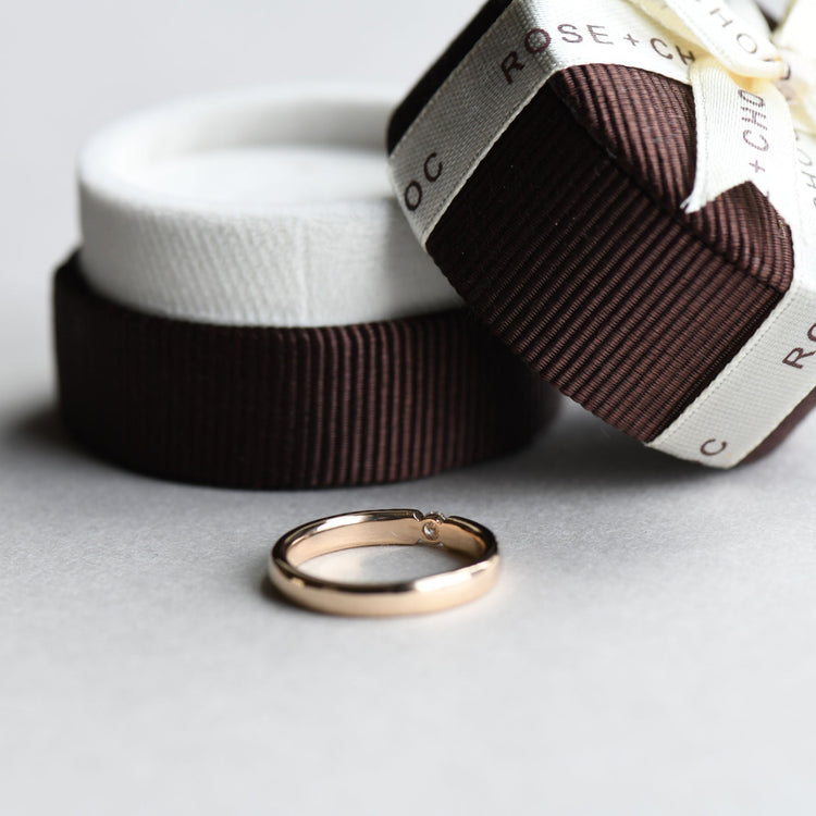 14K Single Diamond Band Size 6.5