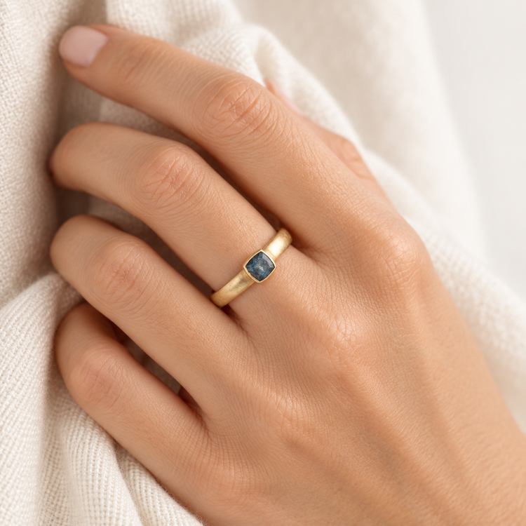14K Montana Teal Sapphire Ring