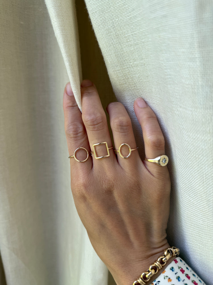 14K Yellow Gold Open Oval Ring