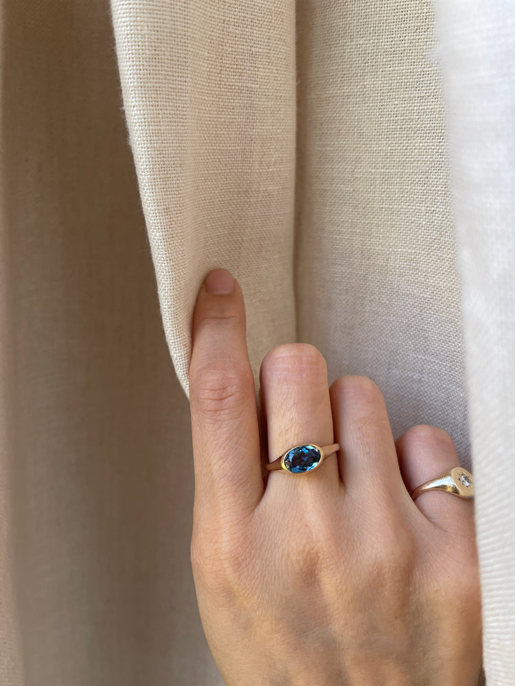 14K Aquamarine Ring