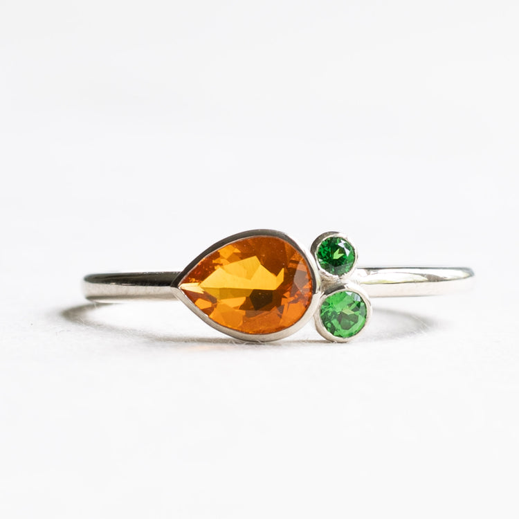 14K White Gold Carrot Ring