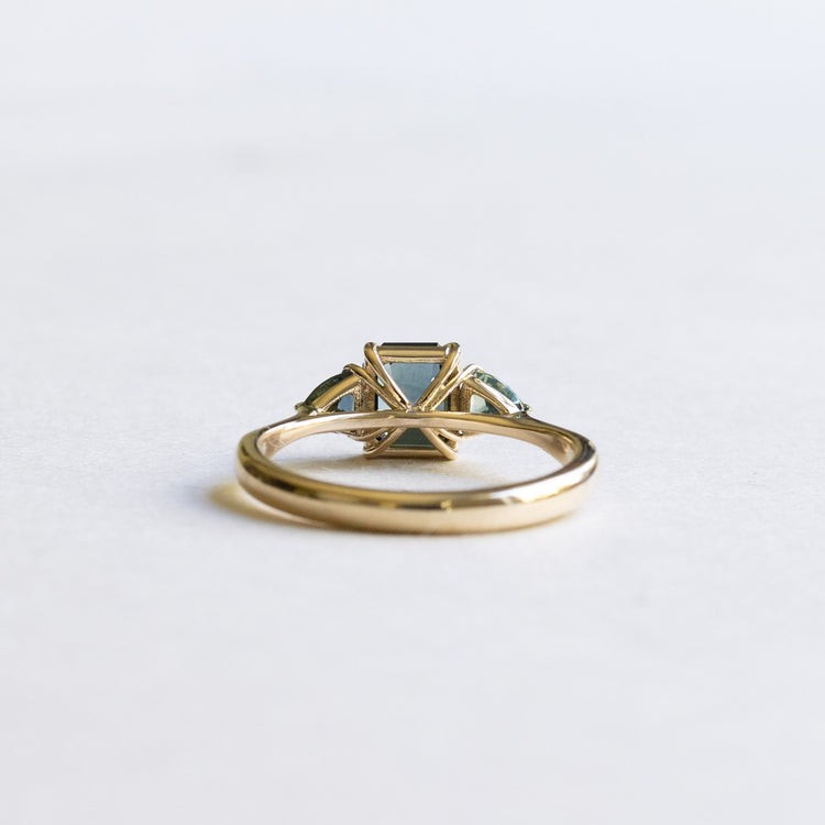 14K 1.3 Carat Sapphire Three Stone Ring
