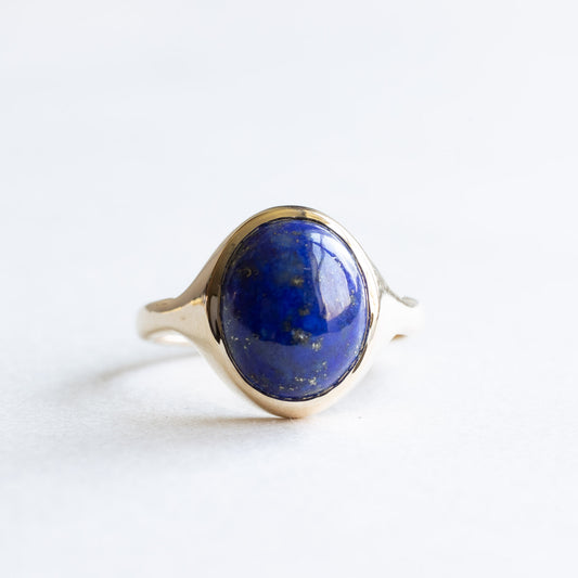 14K Lapis Lazuli Signet Ring