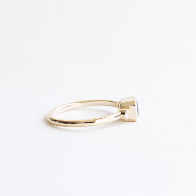 14K Australian Teal Sapphire Ring