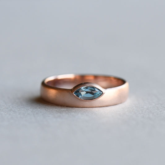 14k Aquamarine Marquise Ring