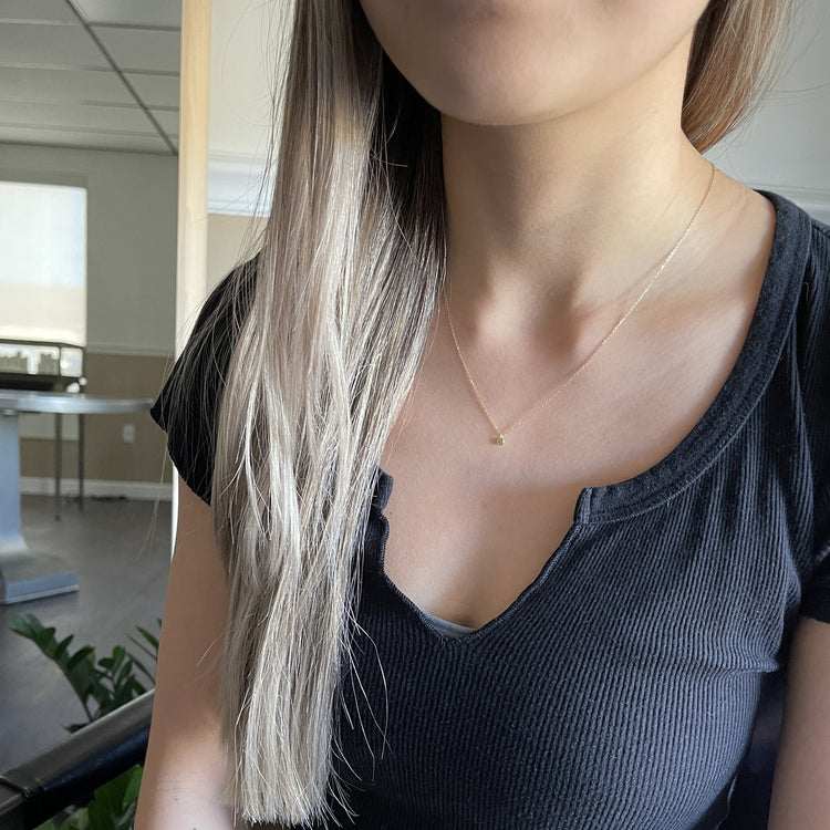 14k Round Diamond Necklace