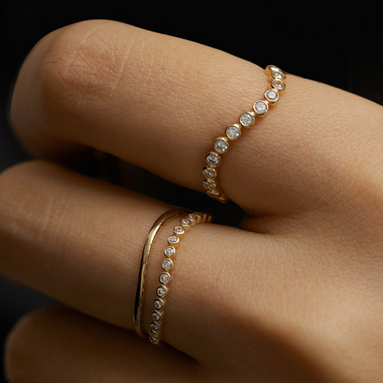 14K 1.8mm Diamond Curve Band
