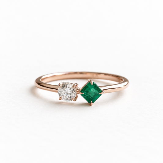 Emerald Diamond Moi et Toi Ring
