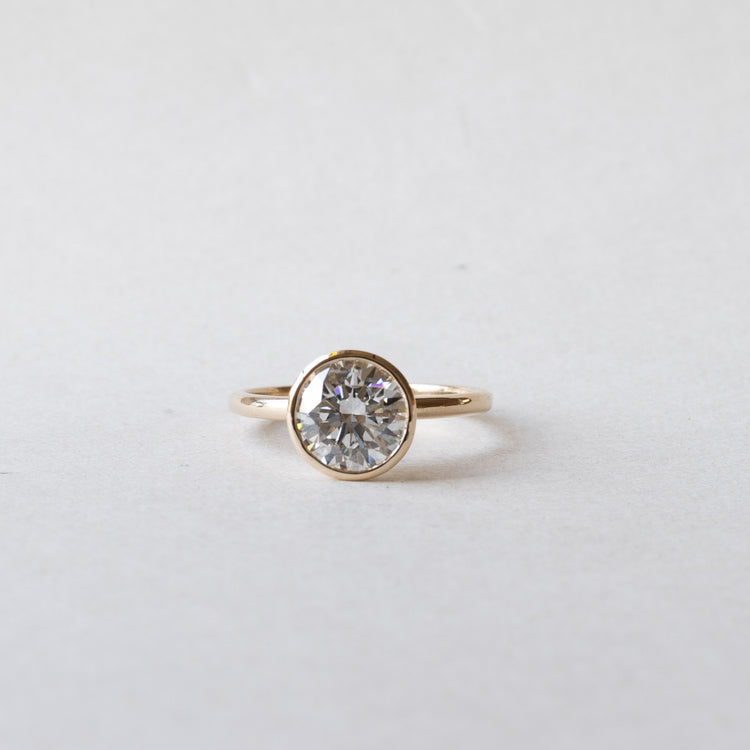 14K 2.5 Carat IGI Lab Diamond Engagement Ring