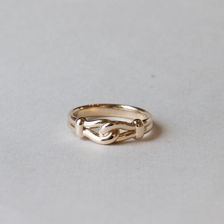14k Yellow Gold Bucket Ring