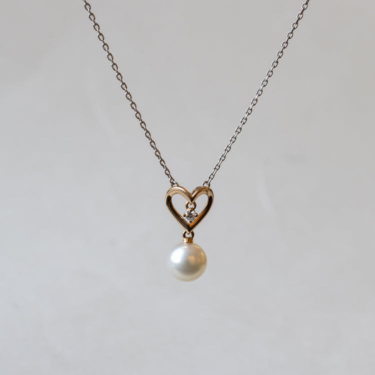 18K Two Toned Gold Pearl Estate Necklace