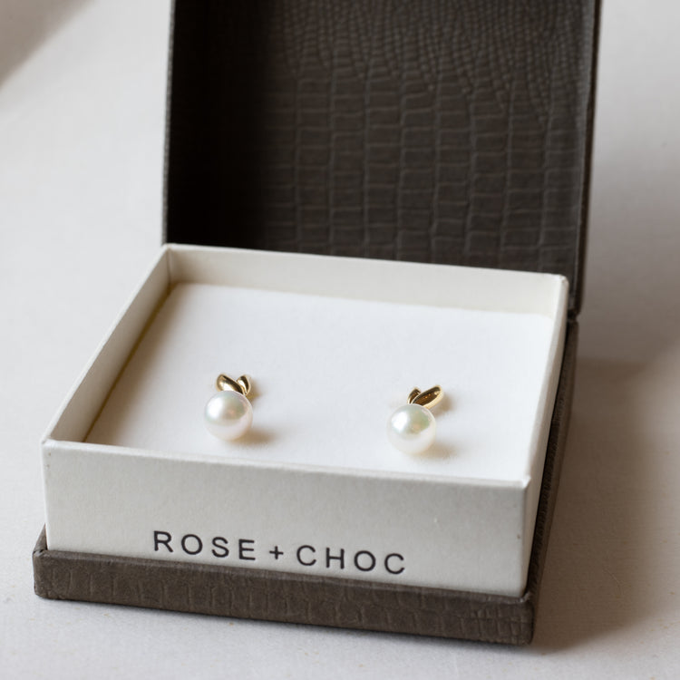 18K Gold Pearl Earrings - Estate Jewelry