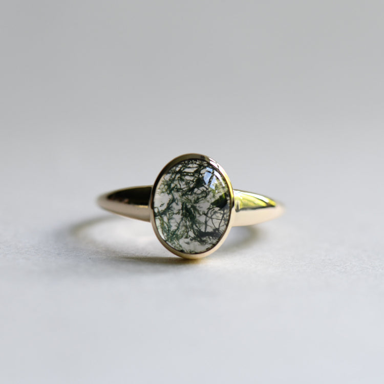 14K Moss Agate Oval Ring
