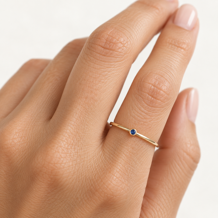 Dot Sapphire Ring