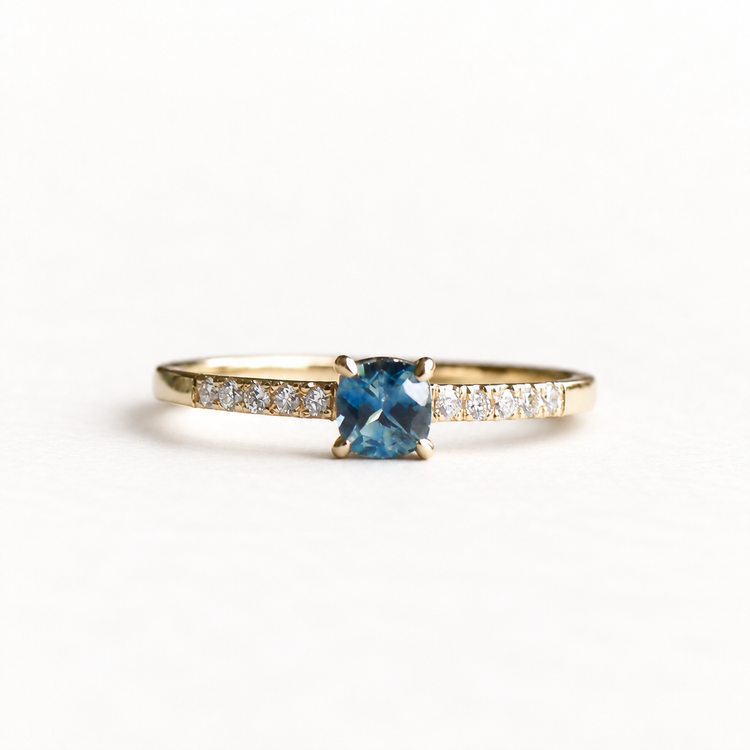 14k Sapphire Diamond Ring