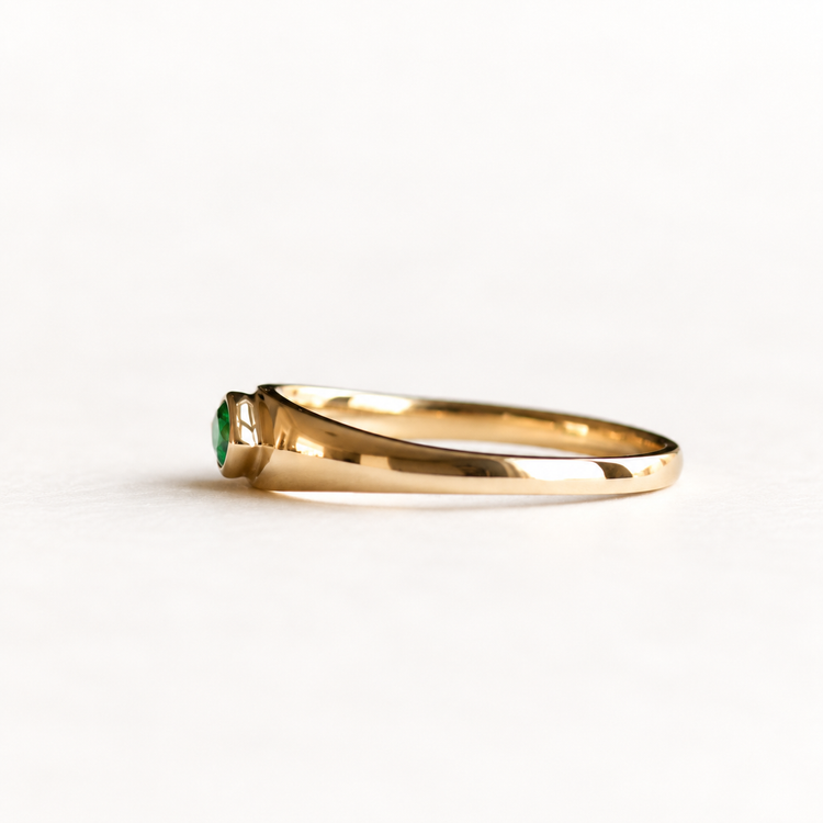 14K Marquise Emerald Signet Ring