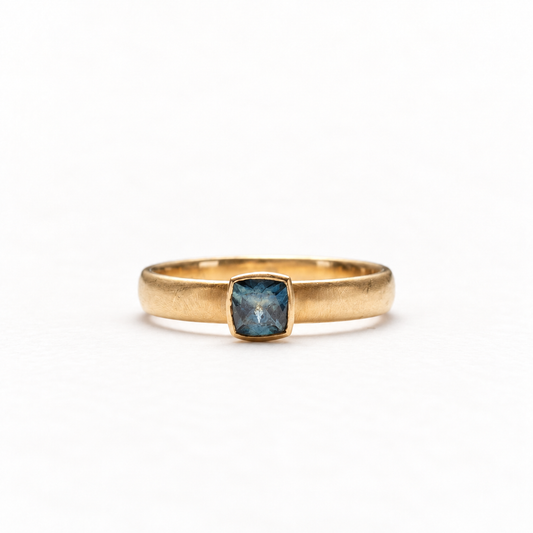 14K Montana Teal Sapphire Ring