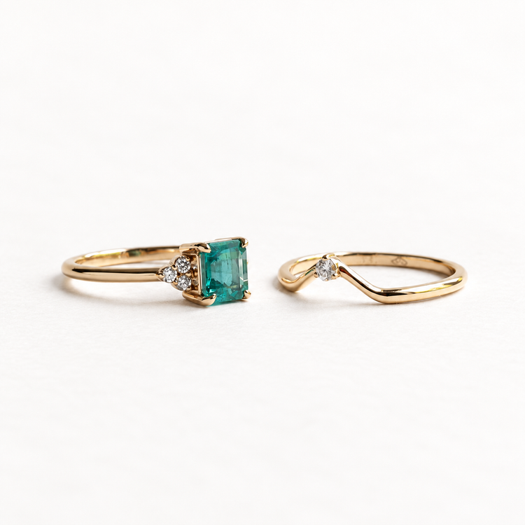 18k Yellow Gold Emerald & Diamond Ring Set