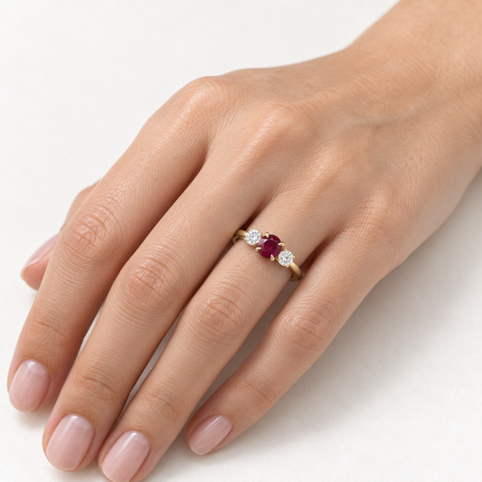 18K Three Stone Rudy Diamond Ring
