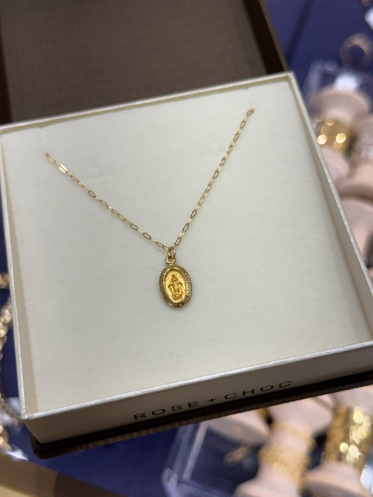 14K Gold Estate Oval Mary Pendant