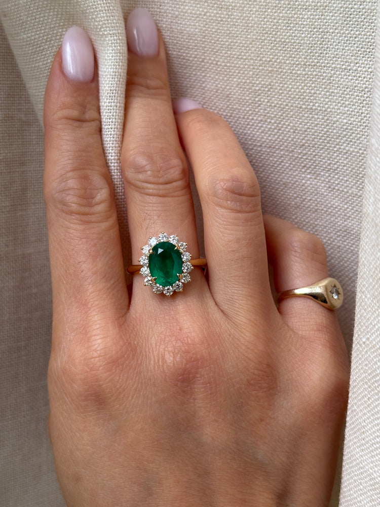 18K GIA 3.03 Carat Emerald Diamond Engagement Ring