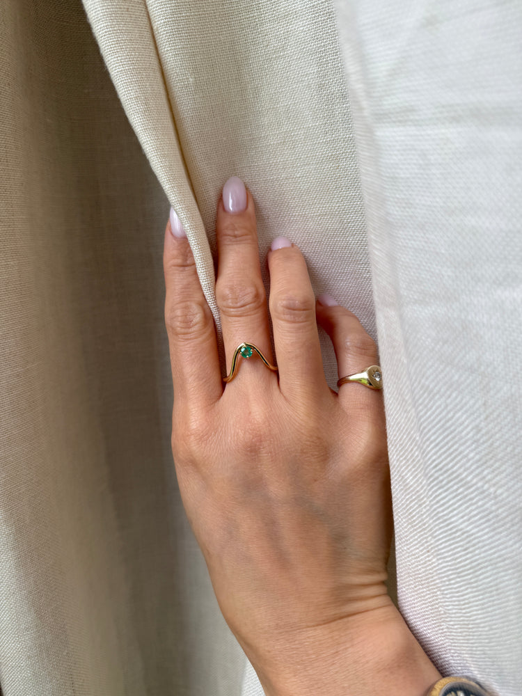 14K Emerald Ring Guard