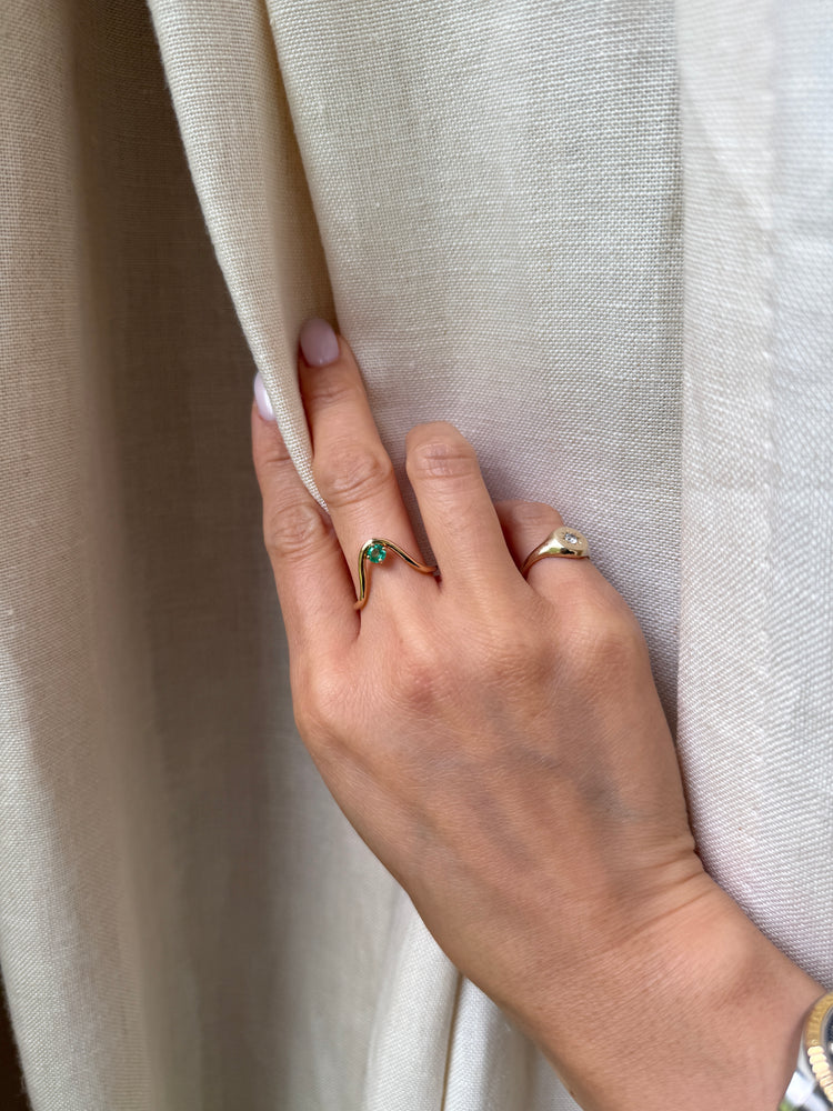 14K Emerald Ring Guard