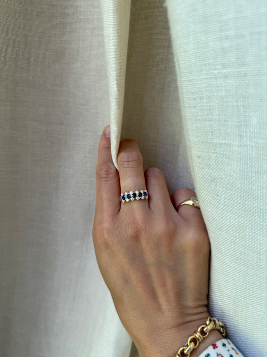 14K Gold Sapphire Band
