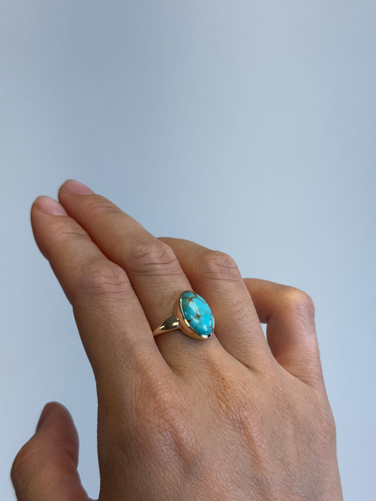 14K Yellow Gold Turquoise Ring: Oval Kingman Turquoise Bezel Setting
