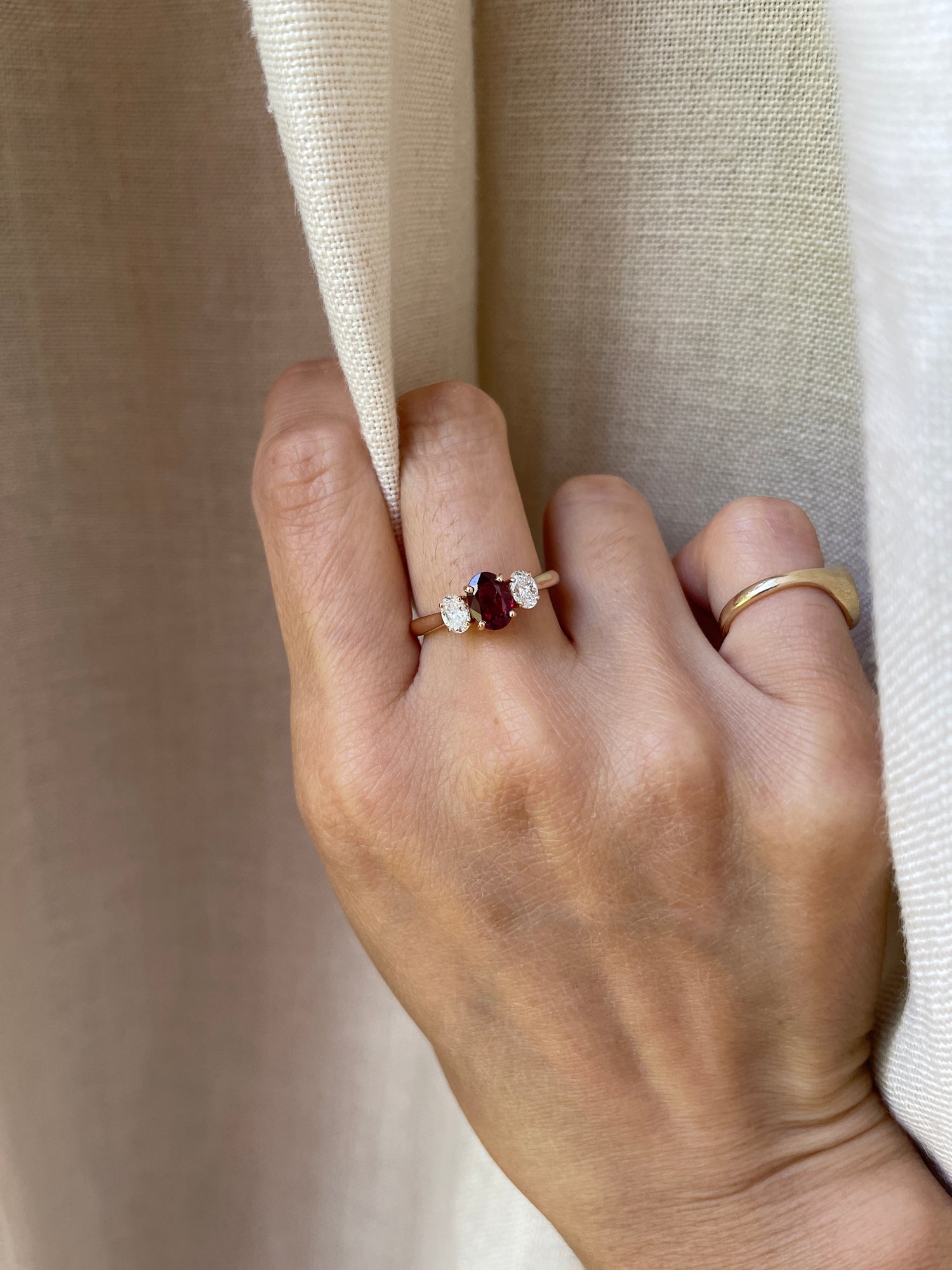 18K 1.062 Carat Certified Ruby Diamond Ring Rose Choc