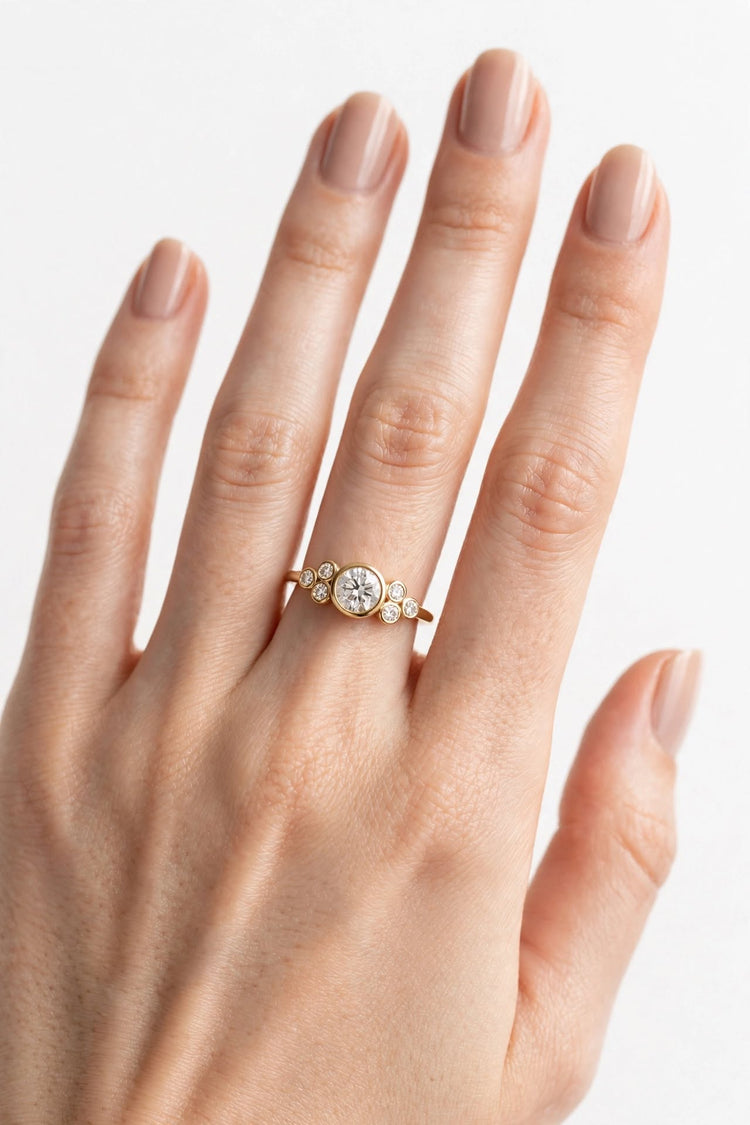 18K 0.25 carat Diamond Cluster Ring