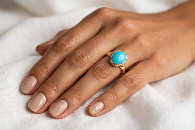 18K Oval Turquoise Ring