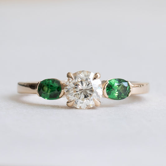 18k GIA 0.7 Carat Diamond Tsavorite Garnet Ring