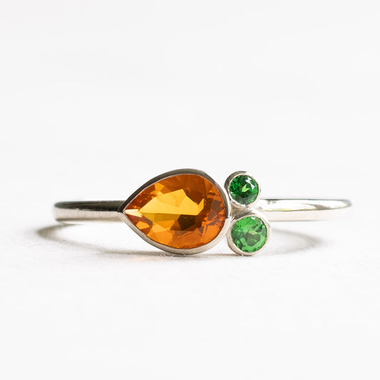 14K White Gold Carrot Ring