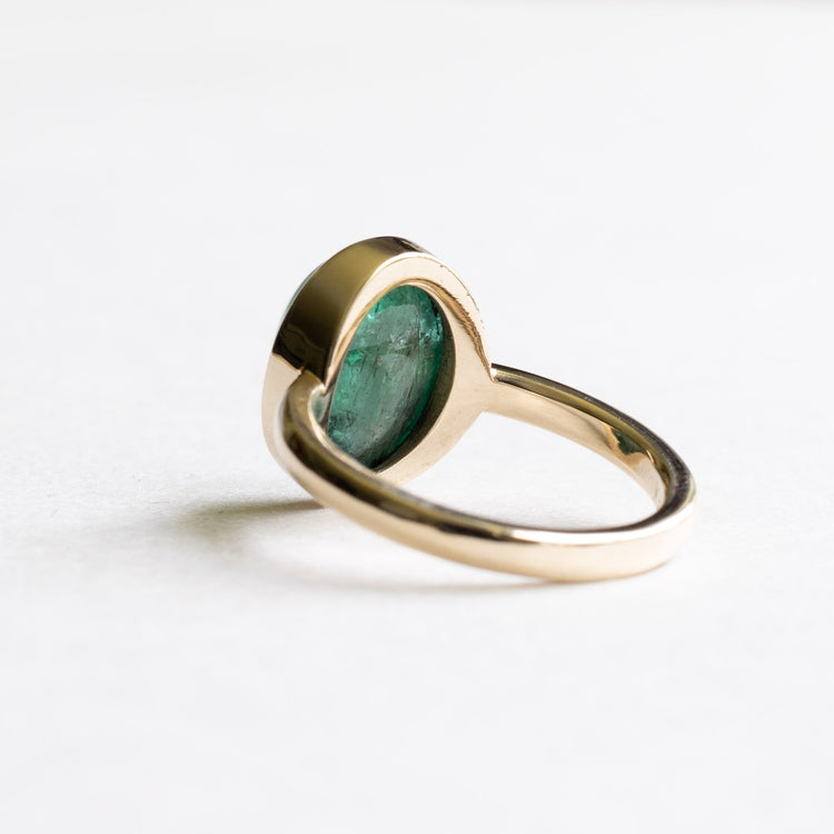 14K Oval 3.69 Carat Emerald Ring
