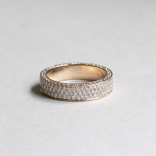 18K 1.6TCW Diamond Band
