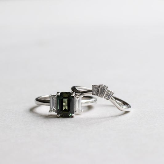 14K Green Sapphire Diamond Set