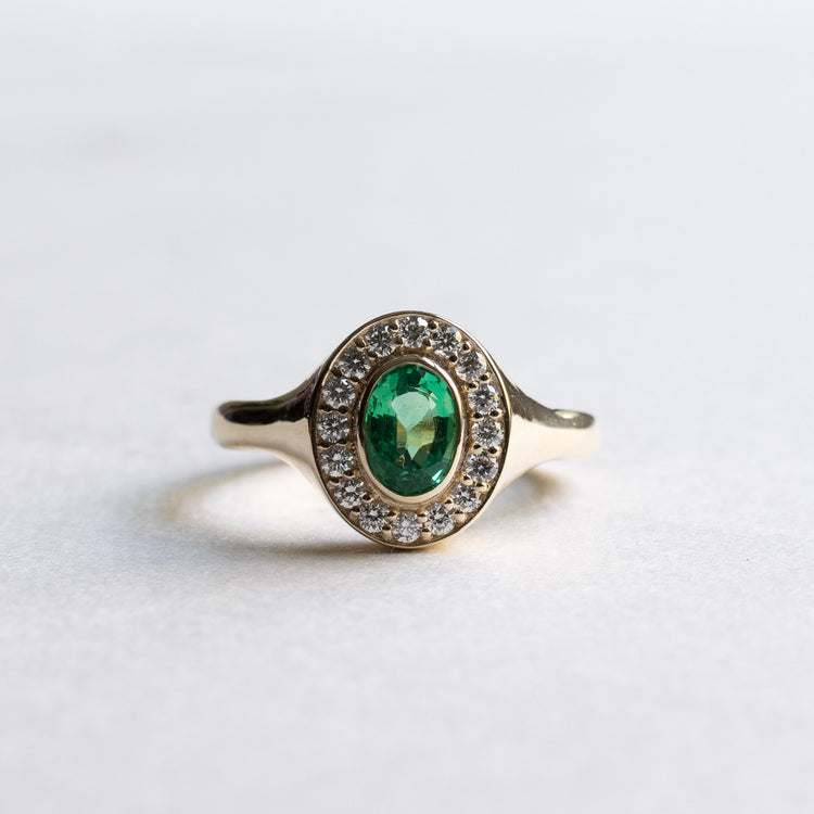 0.825 carat Emerald Signet Ring