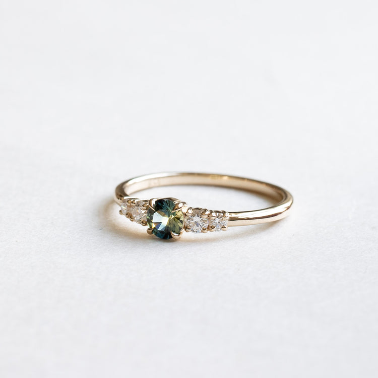 0.53TCW Sapphire Diamond Ring