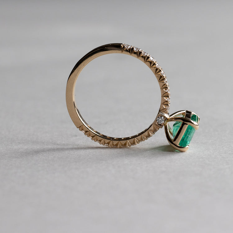 14K 1.98 CT Emerald Diamond Ring