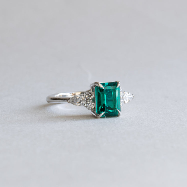 14K White Gold 1.5 Carat Emerald & Diamond Engagement Ring