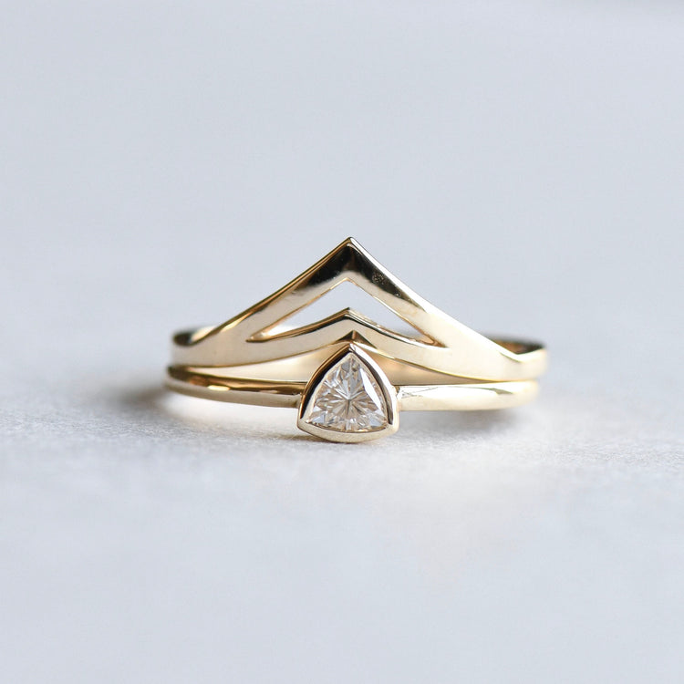 Moissanite Chevron Ring Set