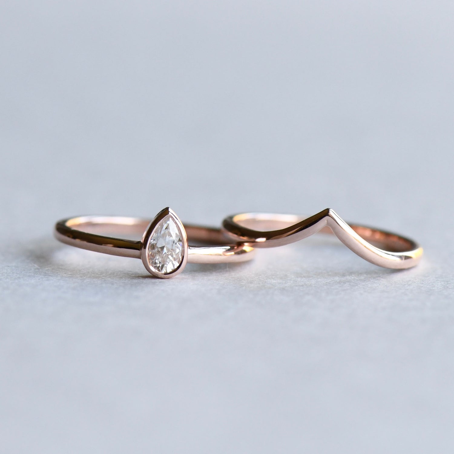 rose gold teardrop moissanite ring