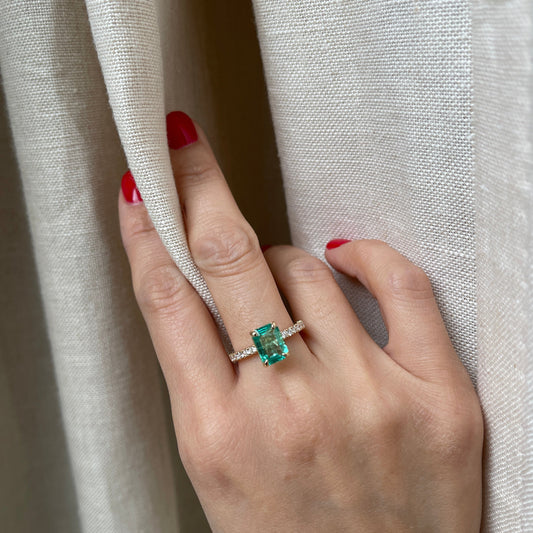 14K 1.98 CT Emerald Diamond Ring