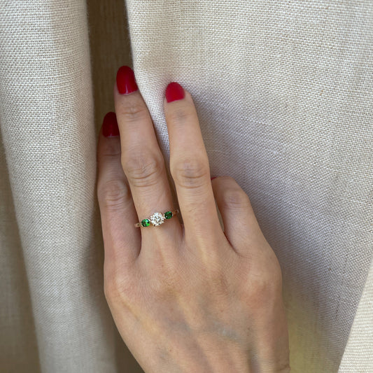 18k GIA 0.7 Carat Diamond Tsavorite Garnet Ring